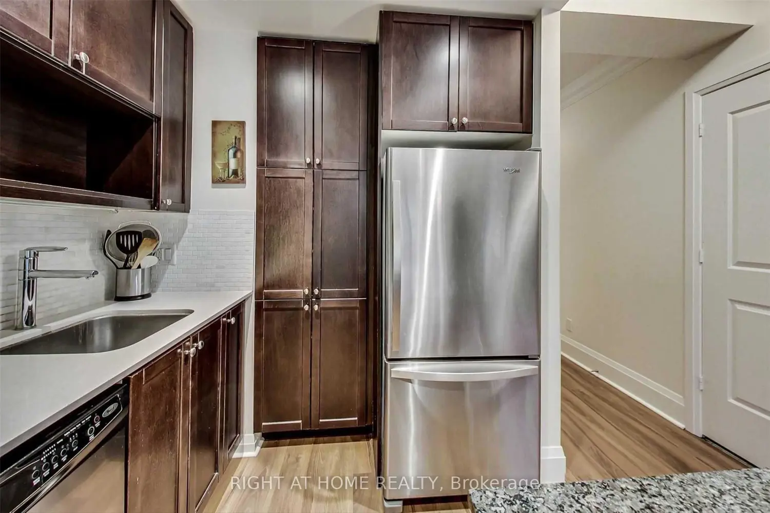 Additional image 6 of 100 Harrison Garden Boulevard 720