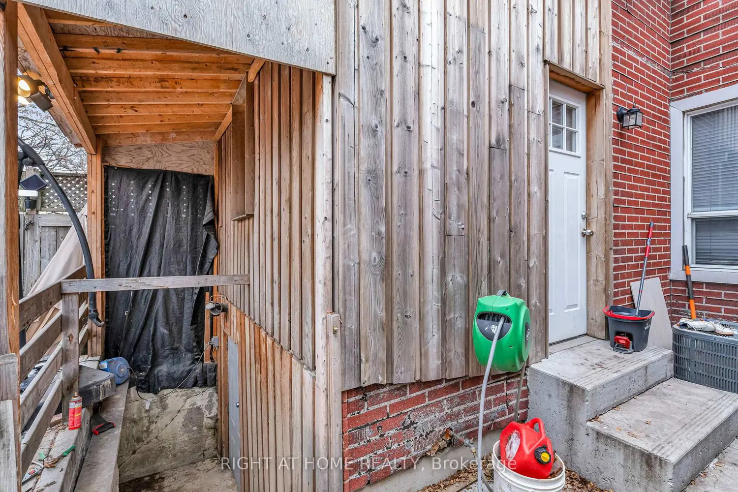 Additional image 20 of 207 Lottridge Street