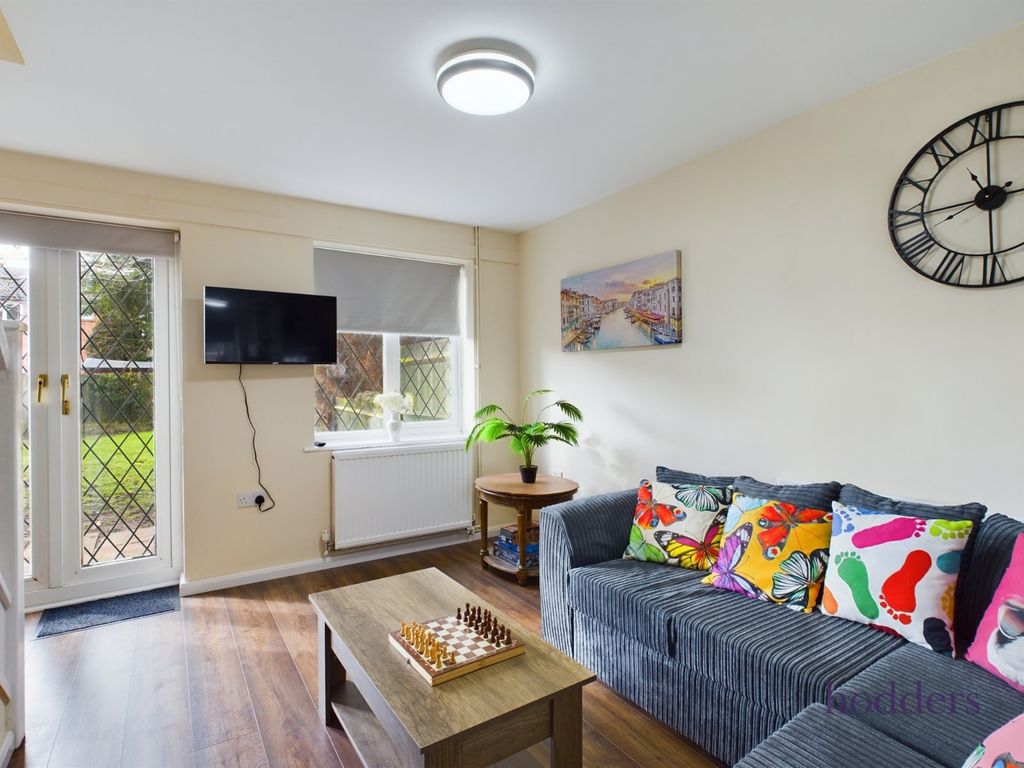 Additional image 3 of 3 bed semi-detached house to rentRavenfield, Englefield Green, Surrey TW20