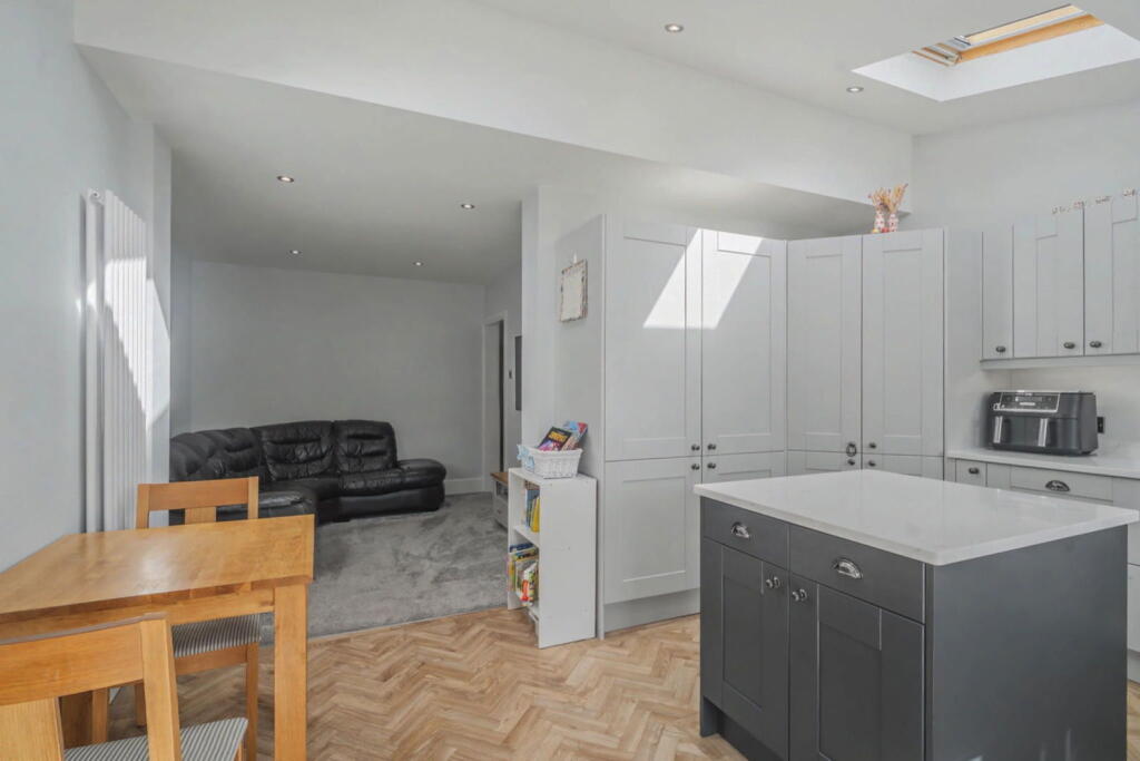 Additional image 4 of Woodvale Road, Hall Green, Birmingham, B28 0PH