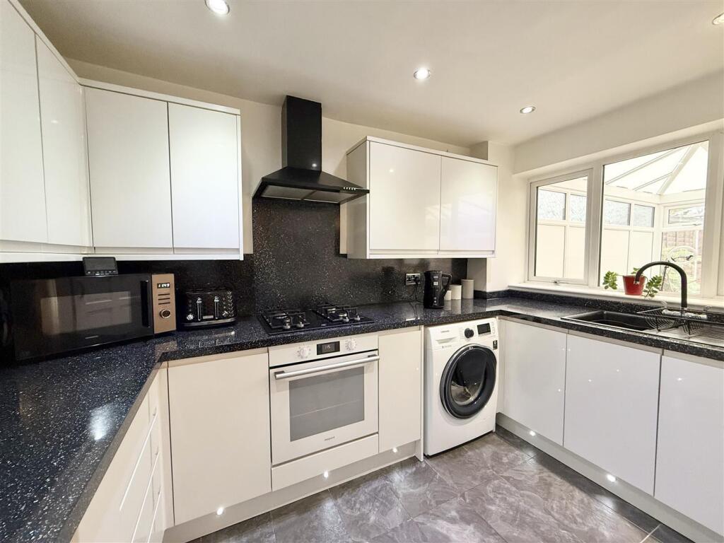 Additional image 6 of Woodgate Drive, Woodgate, Birmingham