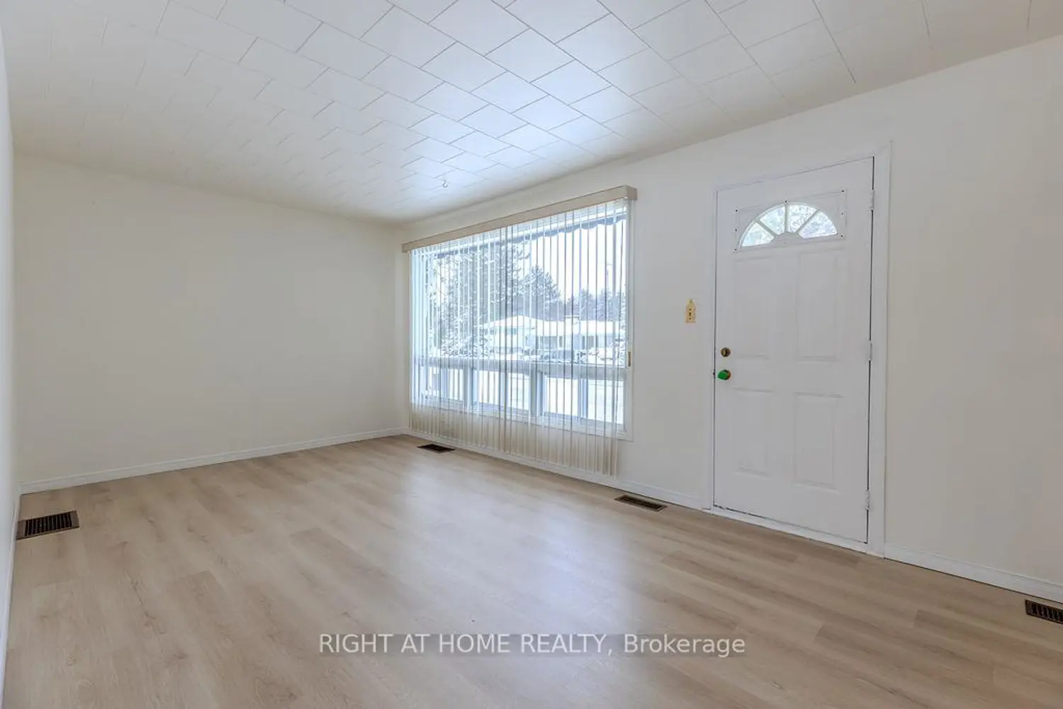 Additional image 14 of 28 Jackpine Street