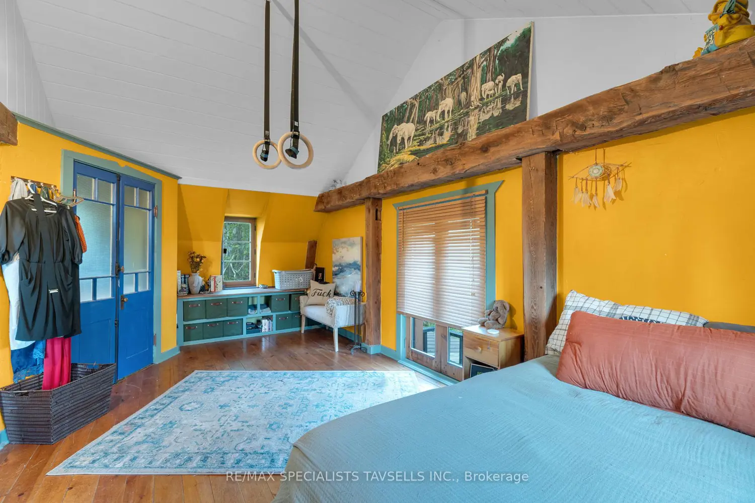 Additional image 9 of 15993 Kennedy Road