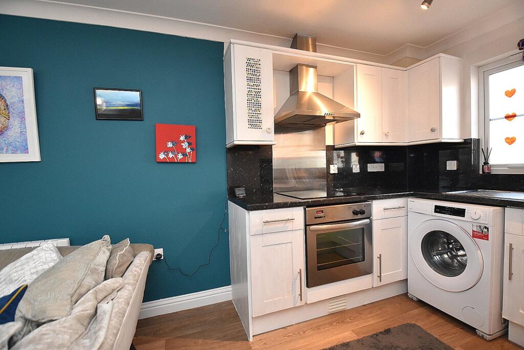 Additional image 4 of Samuel Court, Templecombe, Somerset, BA8