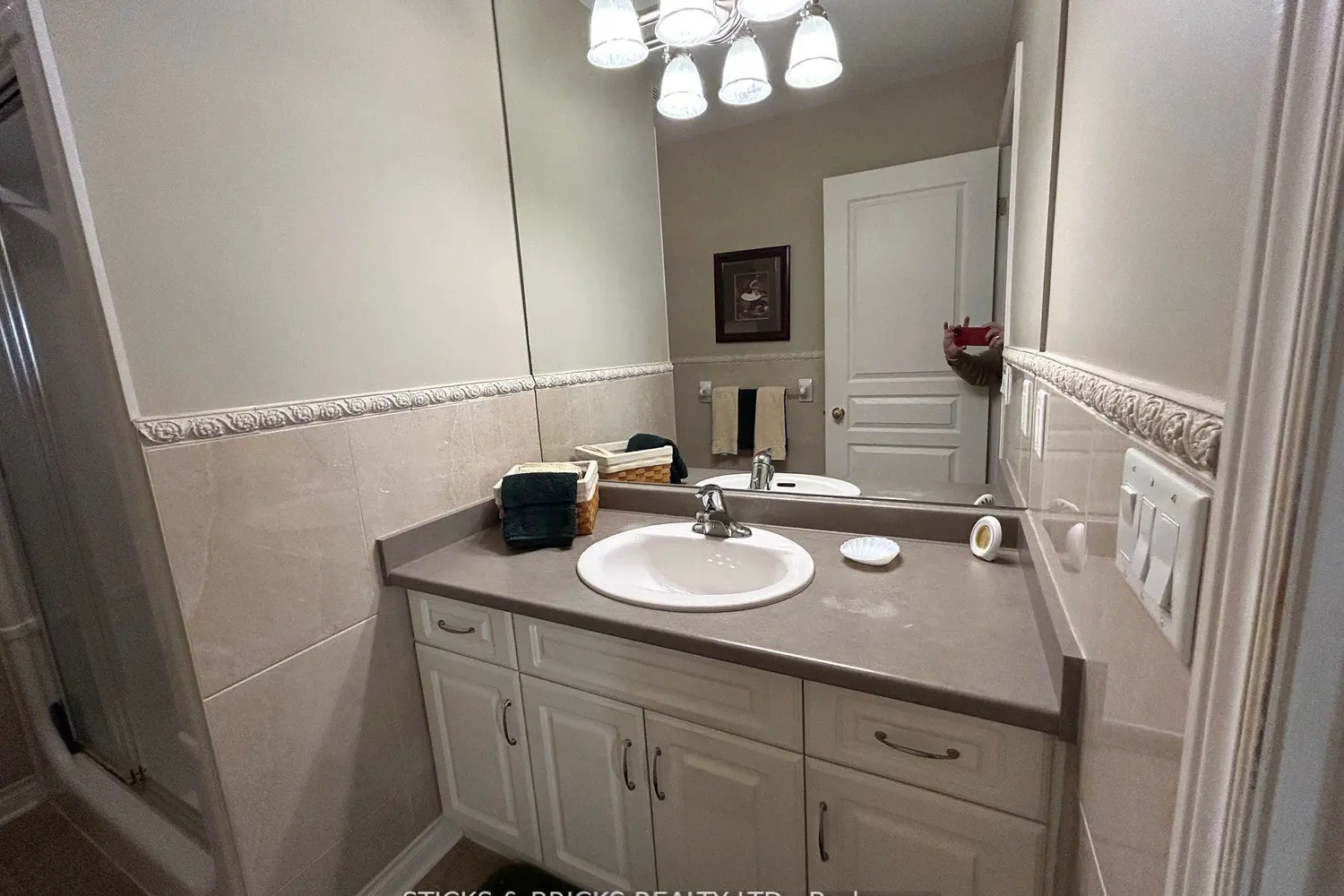 Additional image 13 of 3241 Montrose Road 12