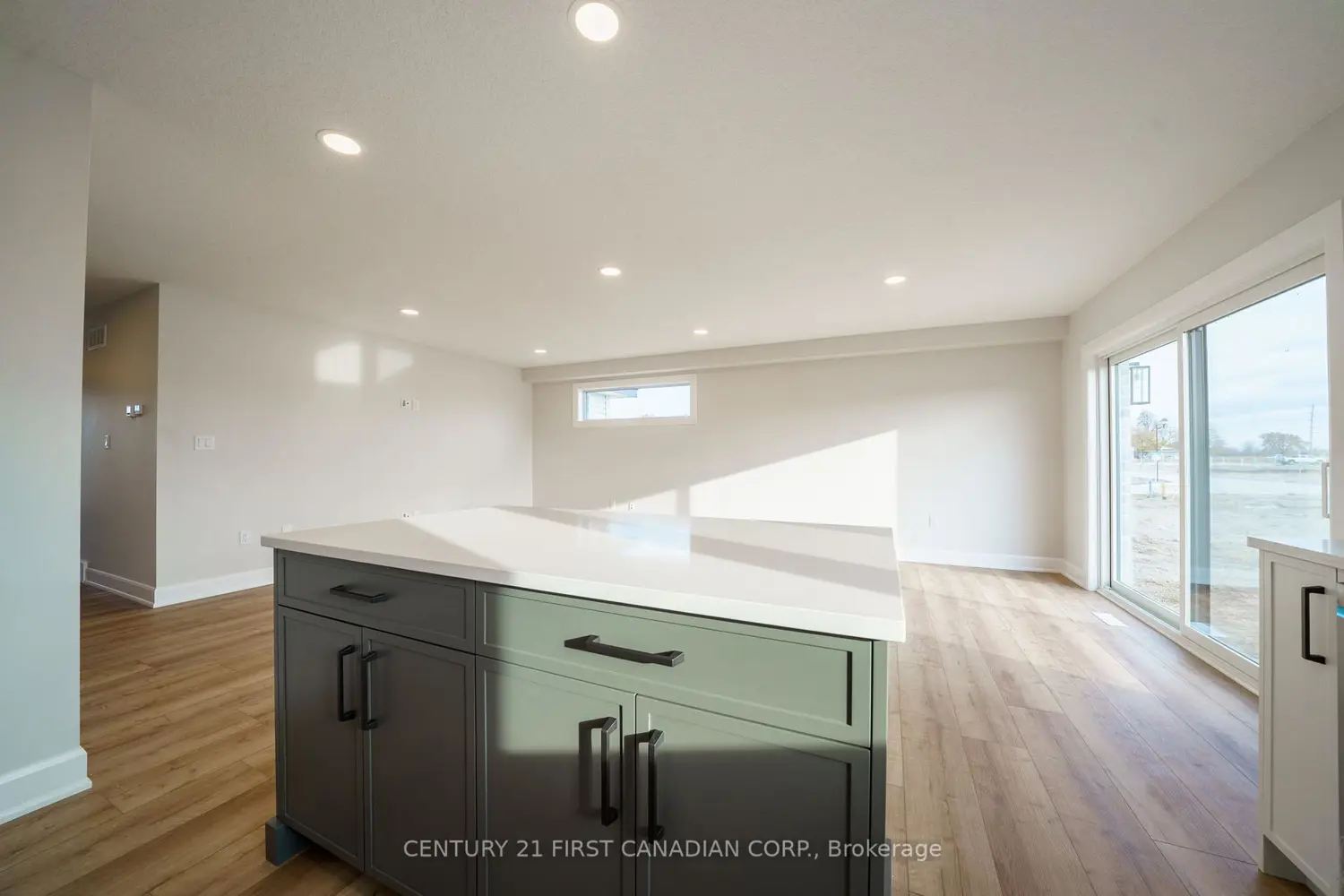 Additional image 12 of 34 Postma Crescent