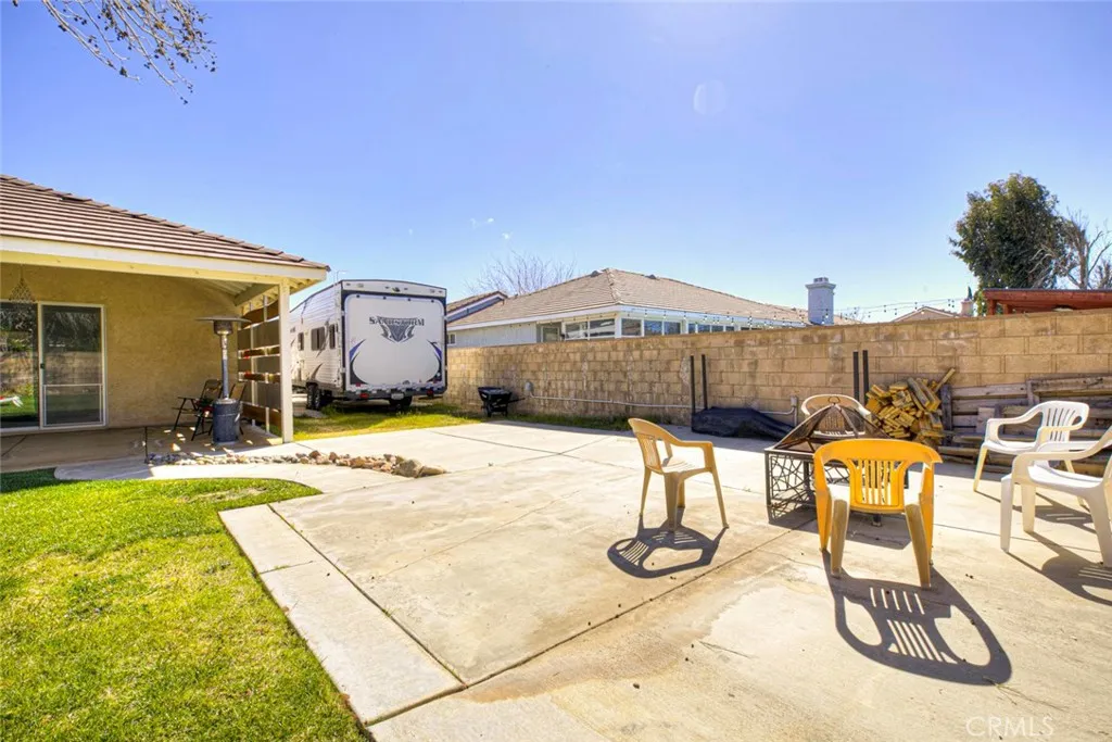 Additional image 39 of 43353 Honeybee Ln, Lancaster, CA 93536