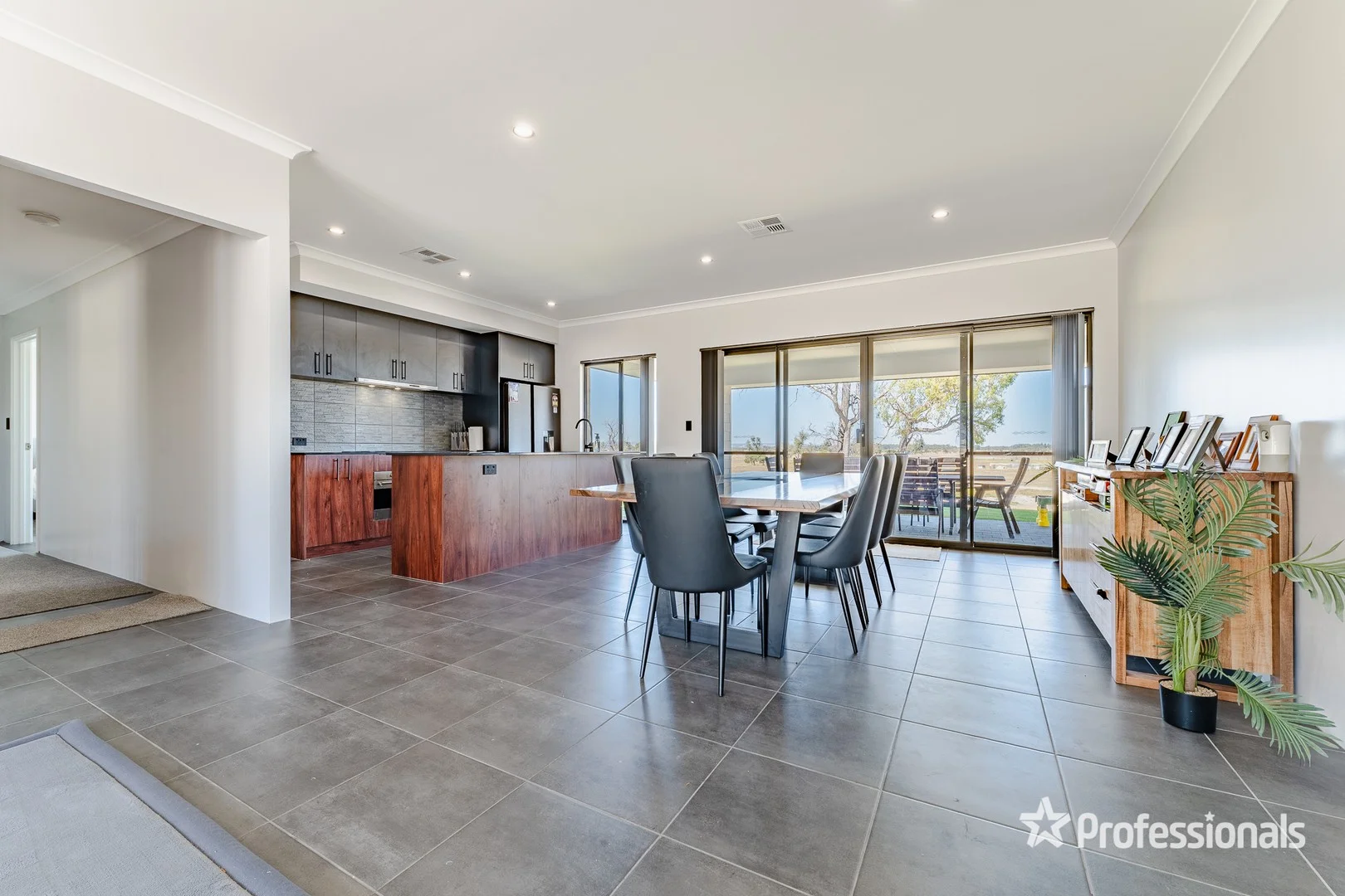 Additional image 5 of 235 Nicholson Road, Cookernup WA 6219