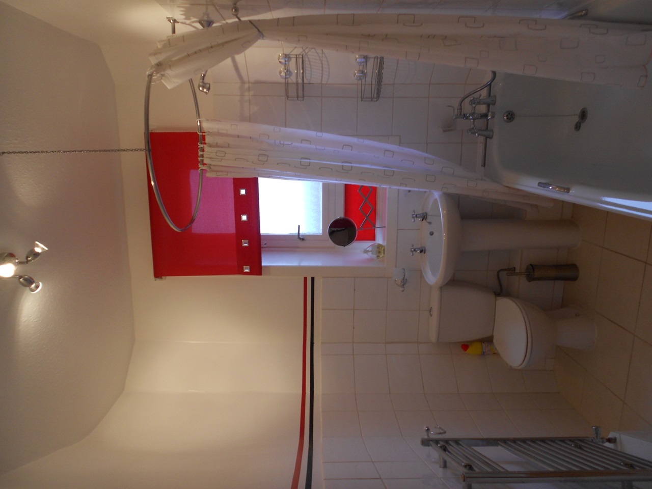 Additional image 7 of 2 Bed Flat, Main Street, G40, N1 7GU