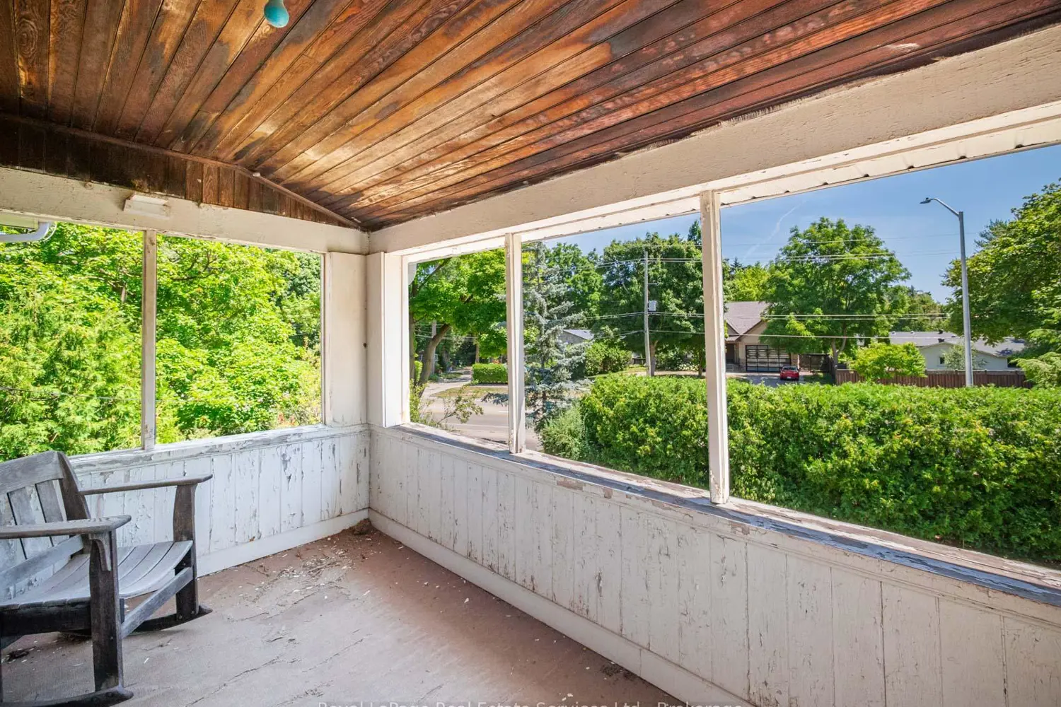 Additional image 10 of 3175 Lakeshore Road