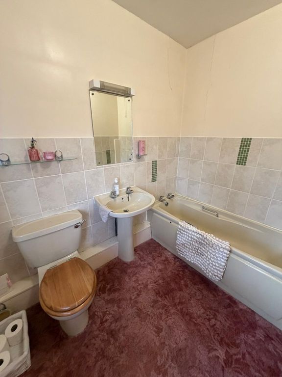 Additional image 18 of 3 bed country house to rentChurch Street, Byfield NN11