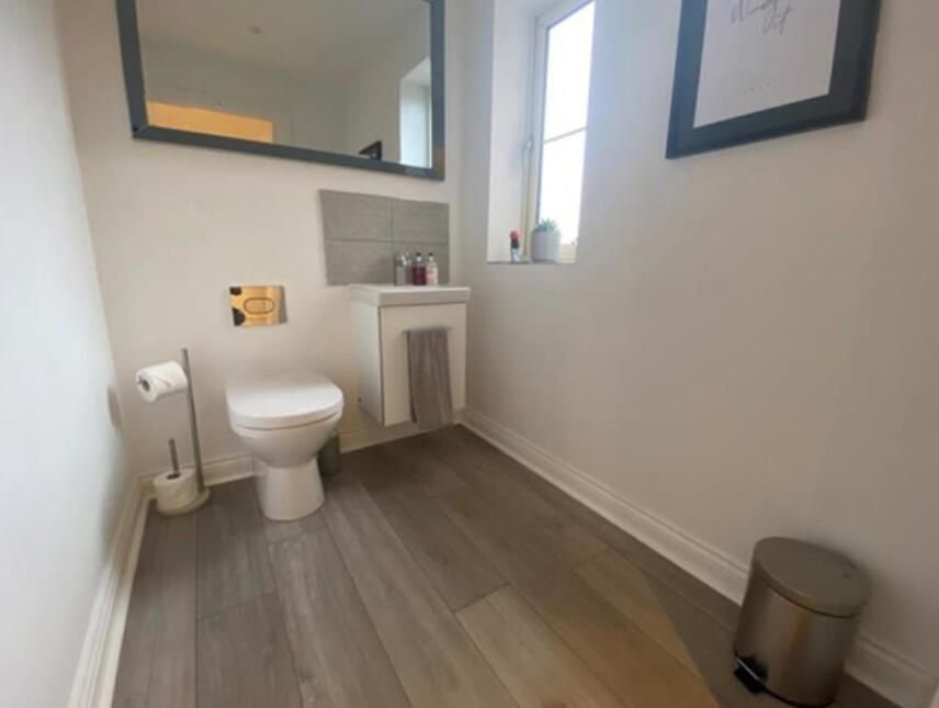 Additional image 5 of 5 bed detached house to rentBurlingham Road, Norwich NR16