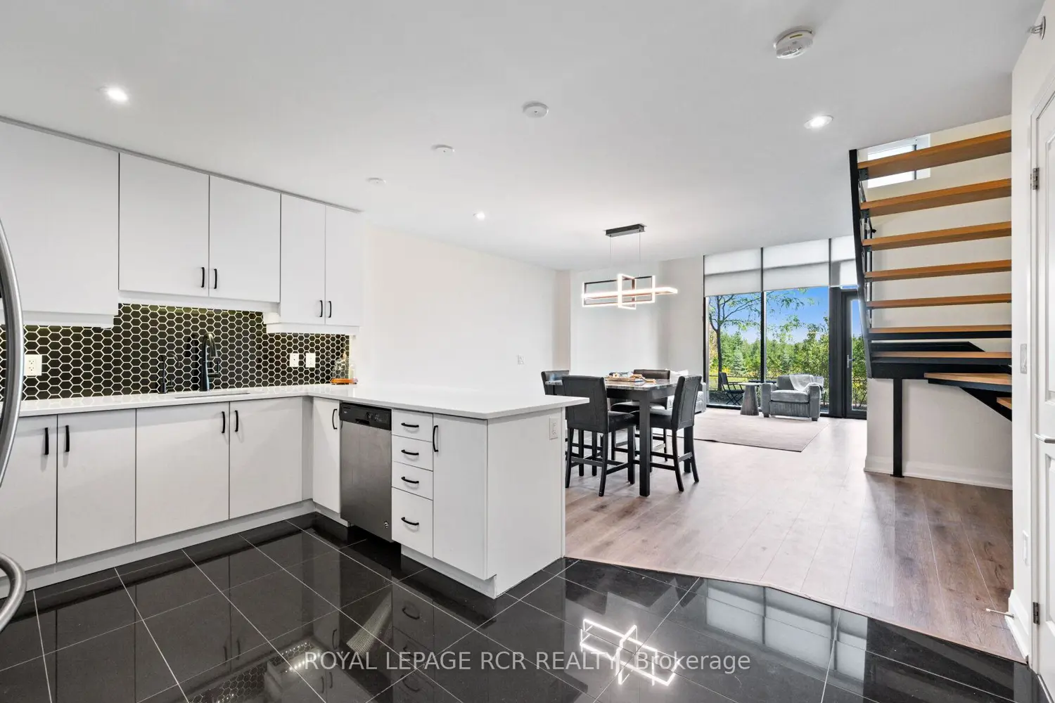 Additional image 2 of 65 Yorkland Boulevard 107