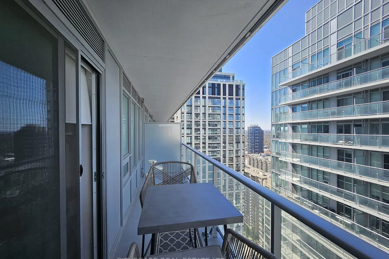 Additional image 14 of 195 Redpath Avenue 3501