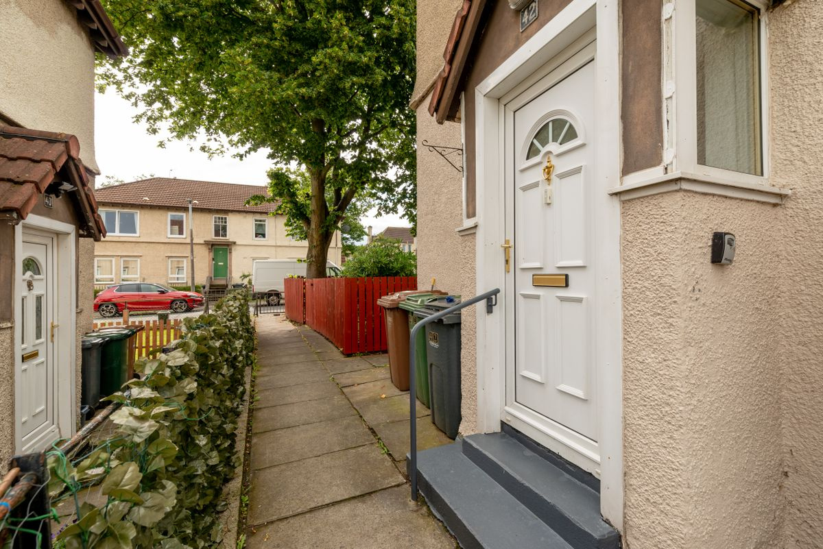 Additional image 2 of 2 Bed Semi-Detached House, Lochend Gardens, EH7, N1 7GU