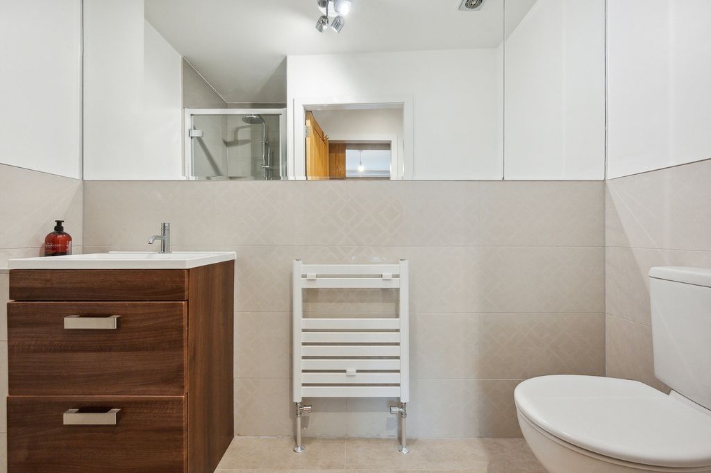Additional image 18 of 1 bed mews to rentLansdowne Crescent Lane, Kelvinbridge, Glasgow G20
