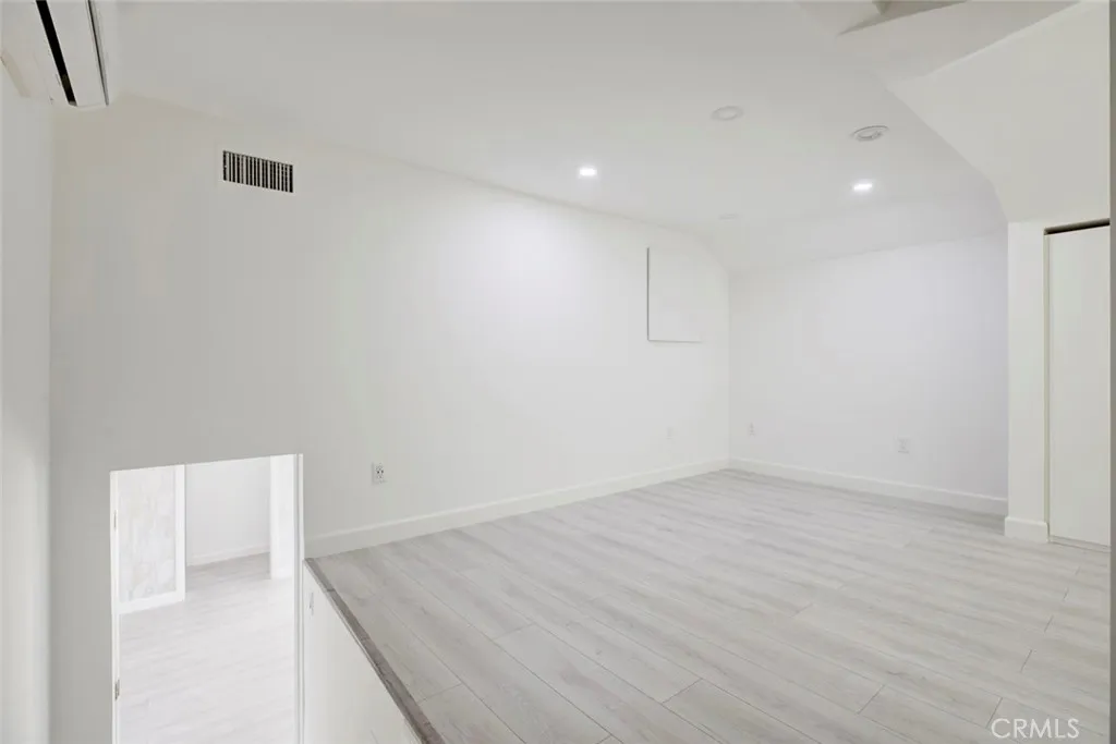 Additional image 66 of 3041 Alabama St, La Crescenta, CA 91214