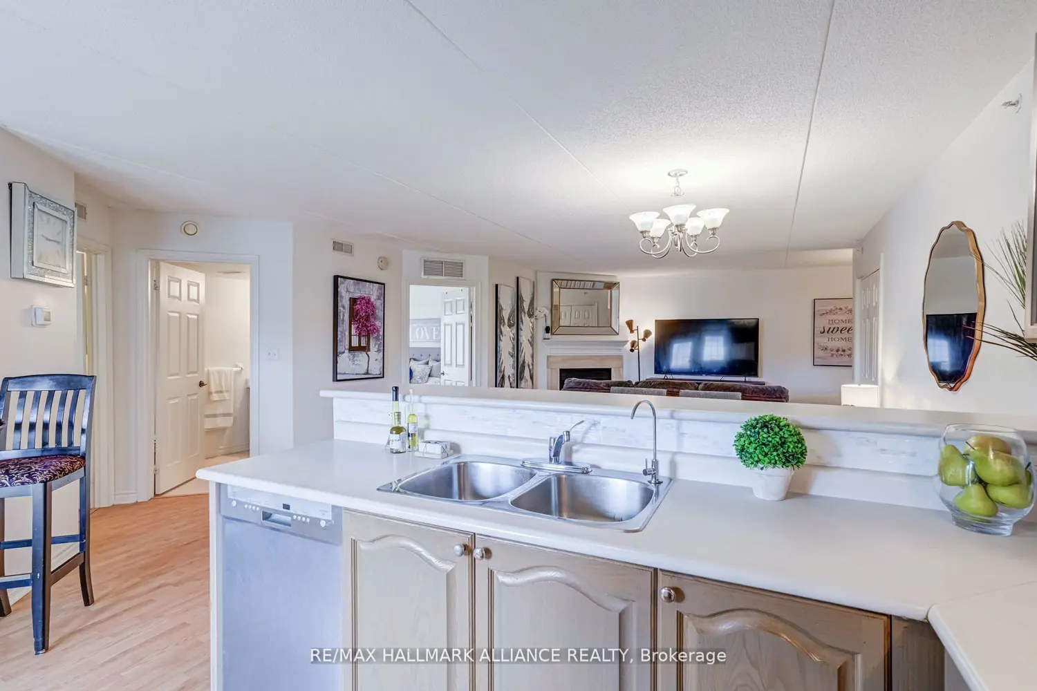 Additional image 8 of 4003 Kilmer Drive 312