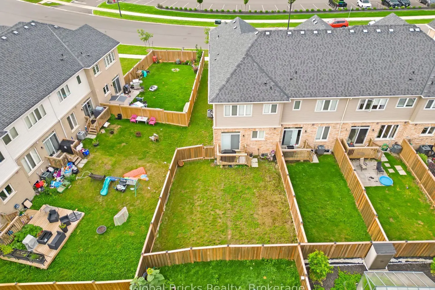 Additional image 19 of 15 Hartley Avenue