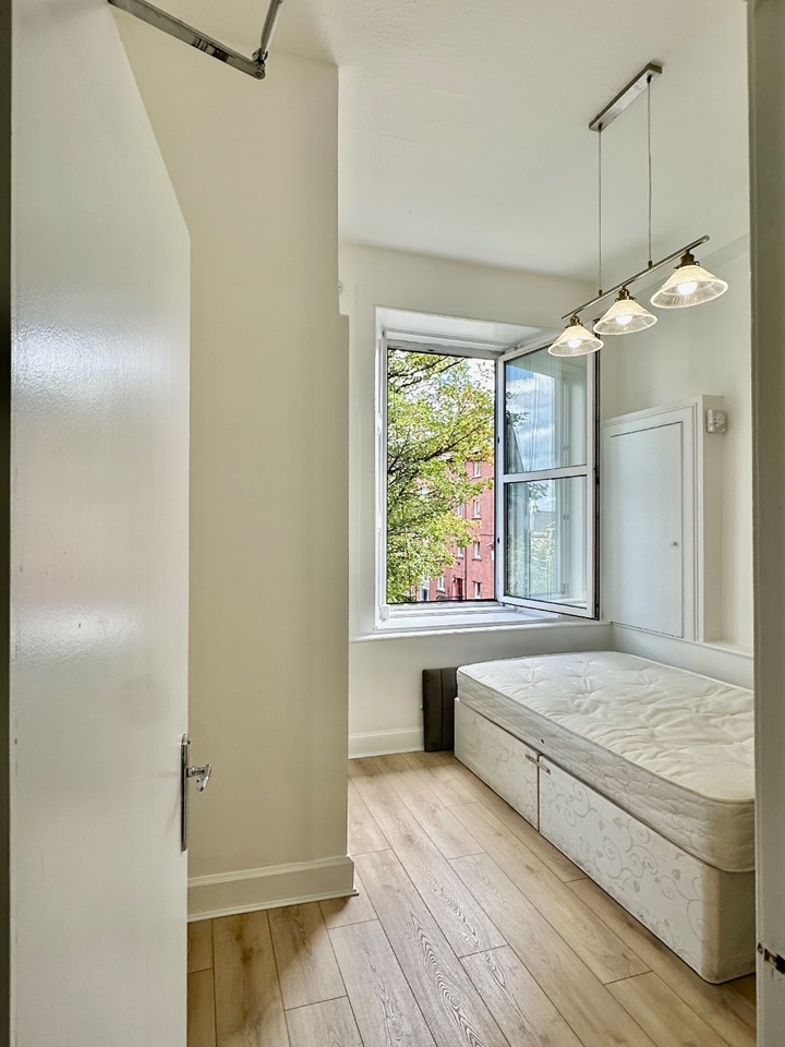 Additional image 9 of 3 Bed Flat, Easter Road, EH6, N1 7GU