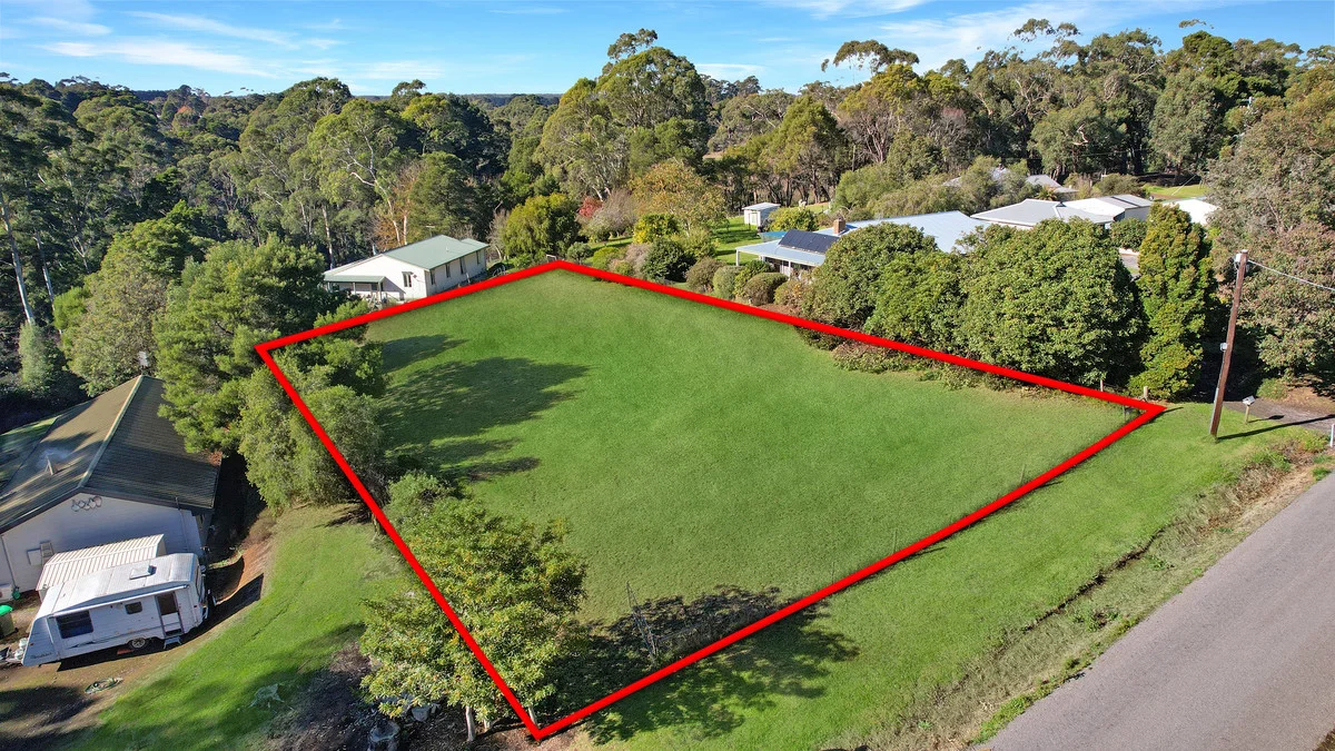 8 Power Street, Timboon VIC 3268