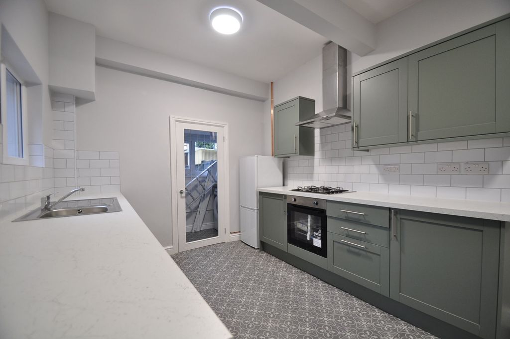 Additional image 2 of 3 bed terraced house to rentMalpas Road, Newport NP20
