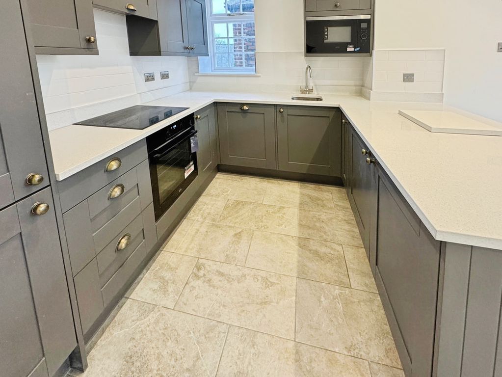 Additional image 11 of 2 bed flat to rentMarket Street, Hexham NE46
