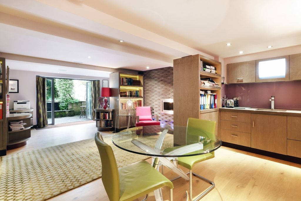 Additional image 11 of 5 bed flat to rentCheltenham, Gloucestershire GL50