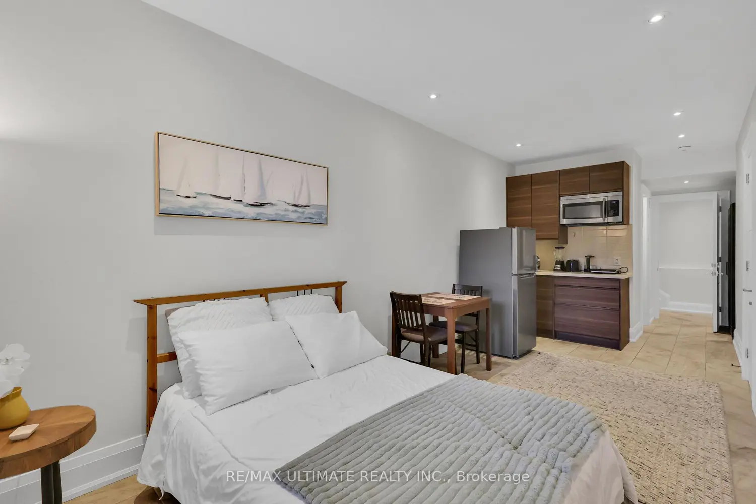 Additional image 14 of 743 Glencairn Avenue