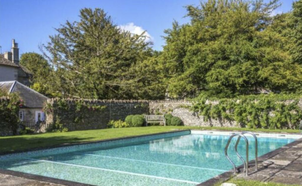 Additional image 8 of 6 bed detached house to rentCirencester, Gloucestershire GL7
