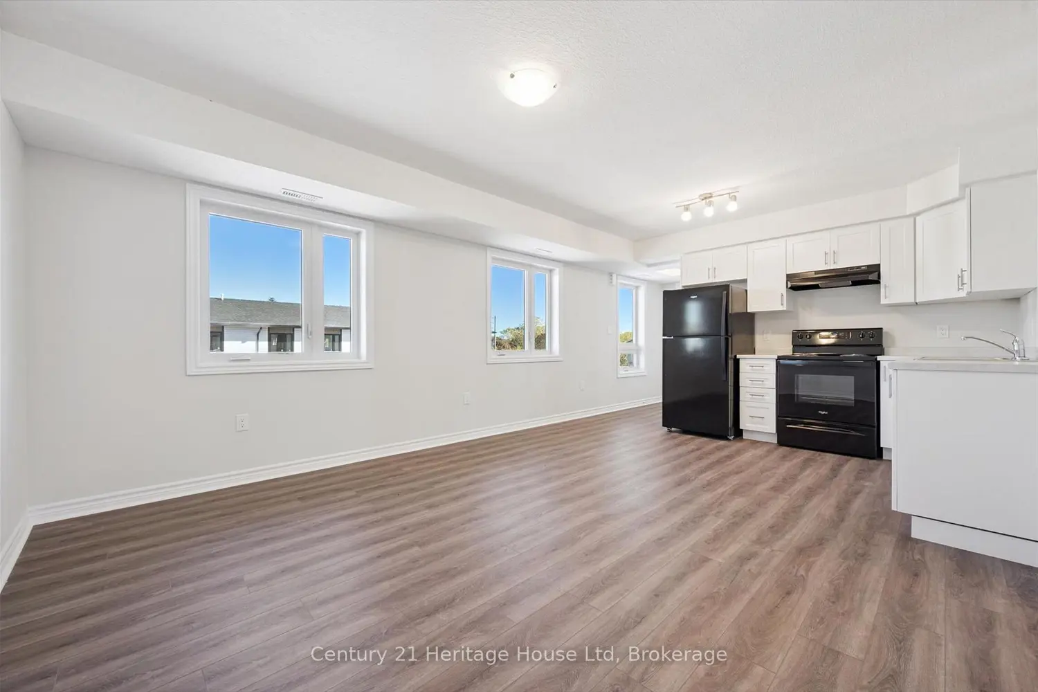 Additional image 18 of 465 Garafraxa Street 3