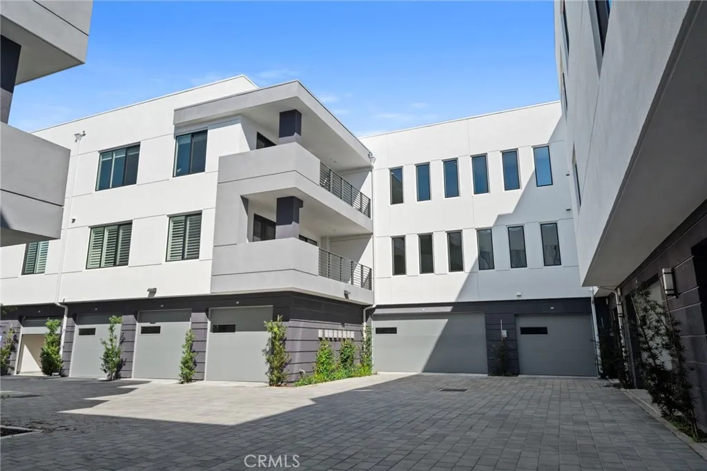 Additional image 49 of 16175 Dawn Way Unit 302, Tustin, CA 92782