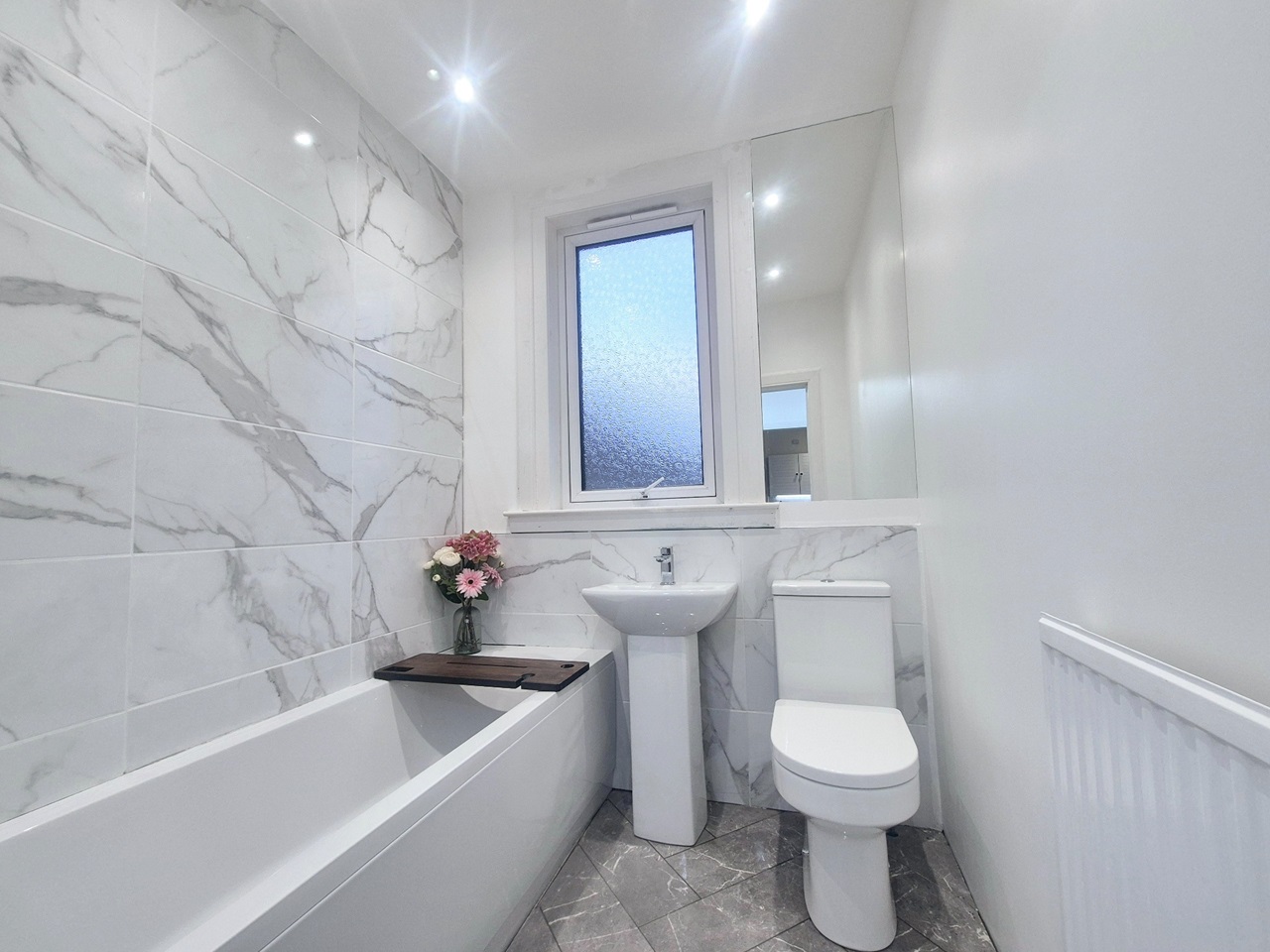 Additional image 4 of 3 Bed Flat, Bellevue Road, EH7, N1 7GU