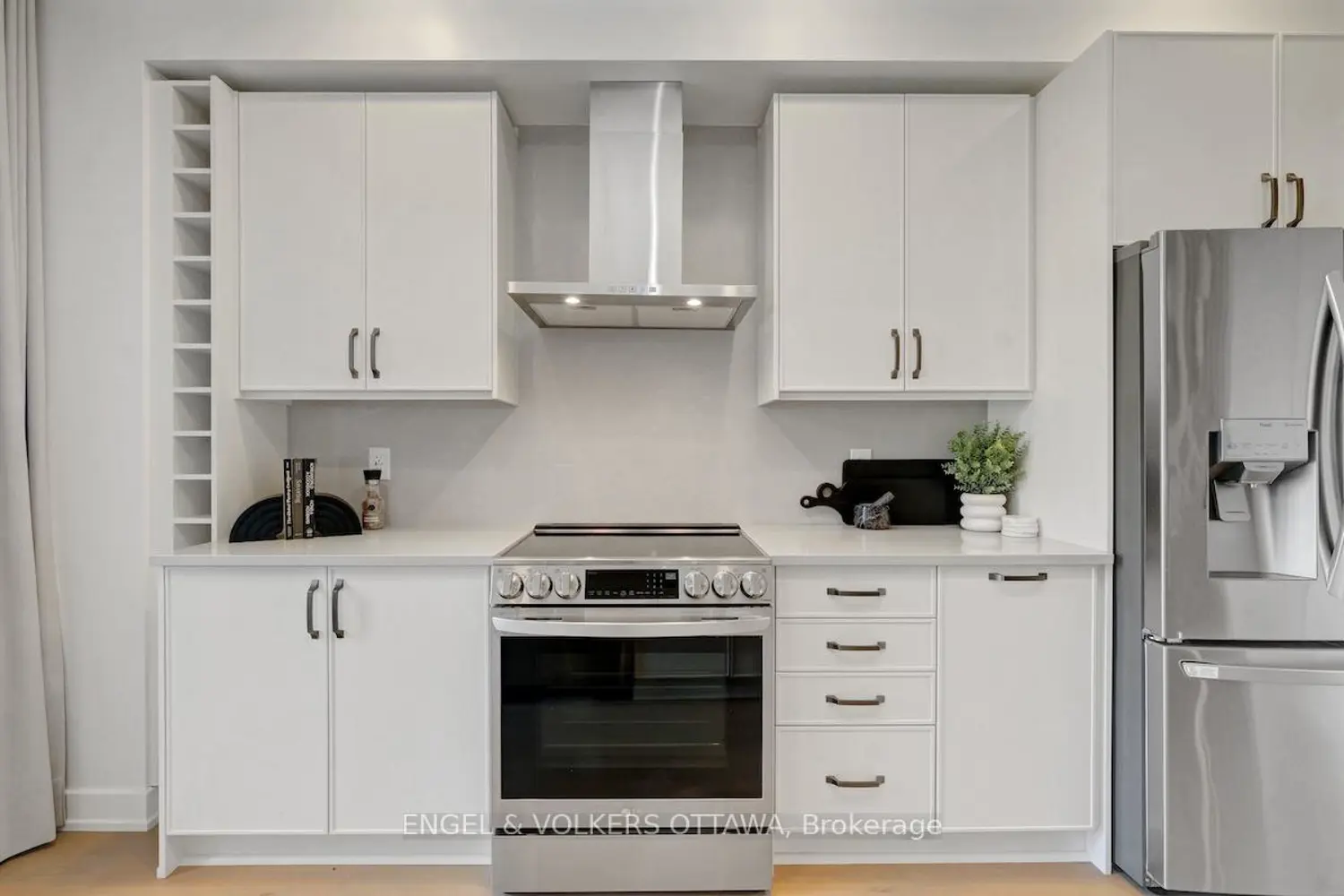 Additional image 12 of 2006 Allegrini Terrace