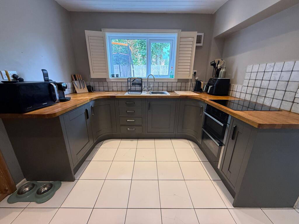 Additional image 4 of Roe Avenue, Houndstone, Yeovil, Somerset, BA22 8SD