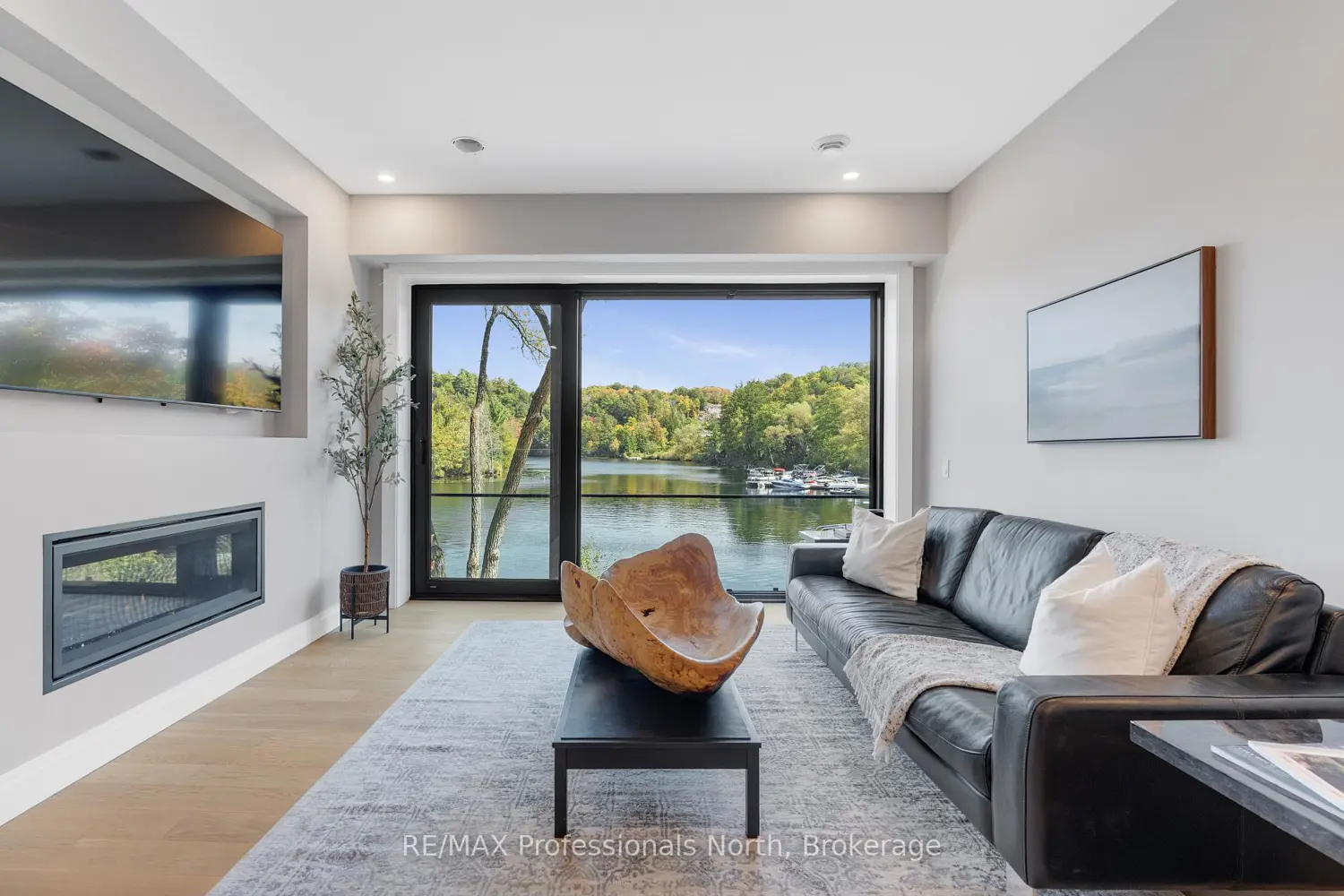 Additional image 6 of 32 Brunel Road 203