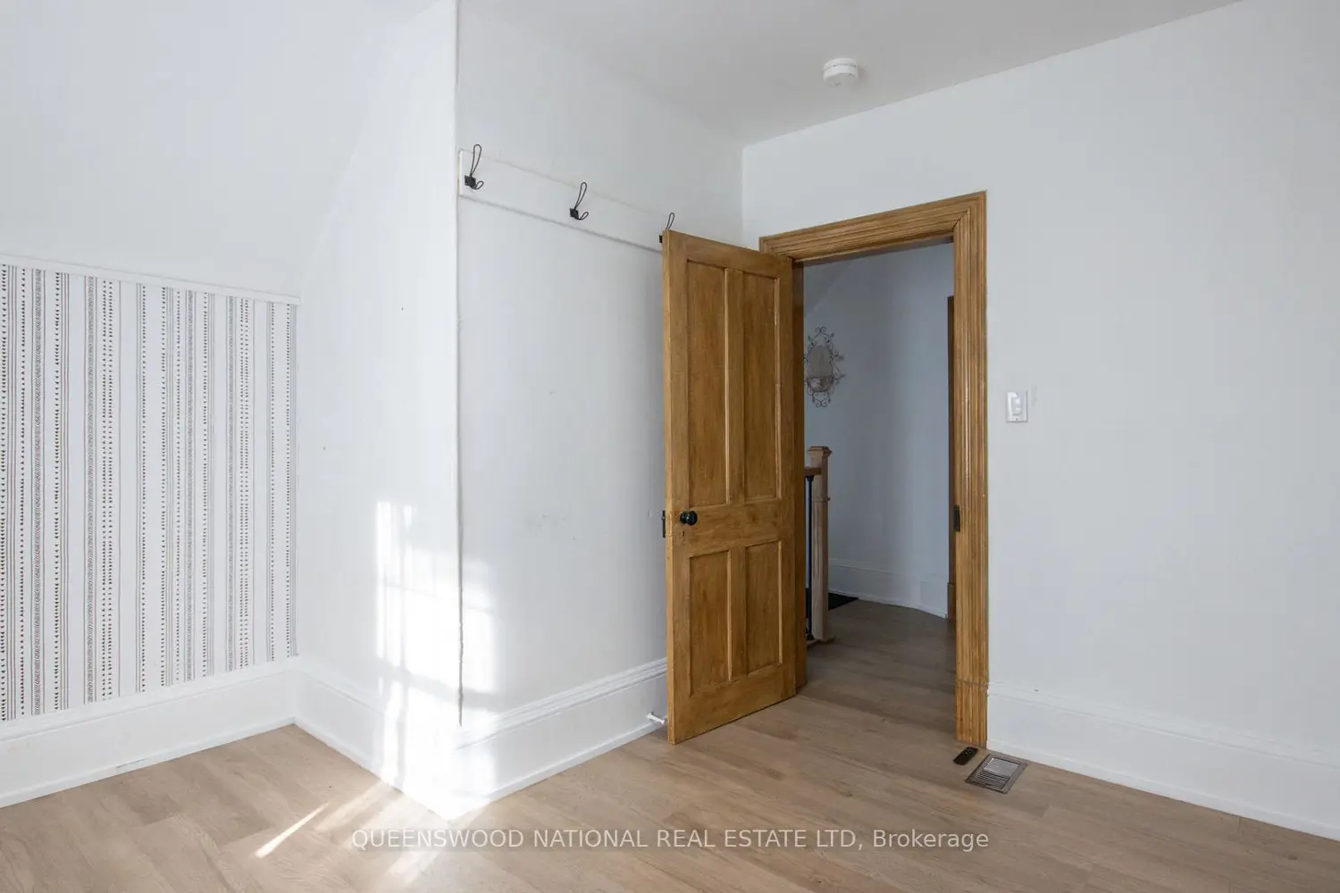 Additional image 13 of 19518 Opeongo Line