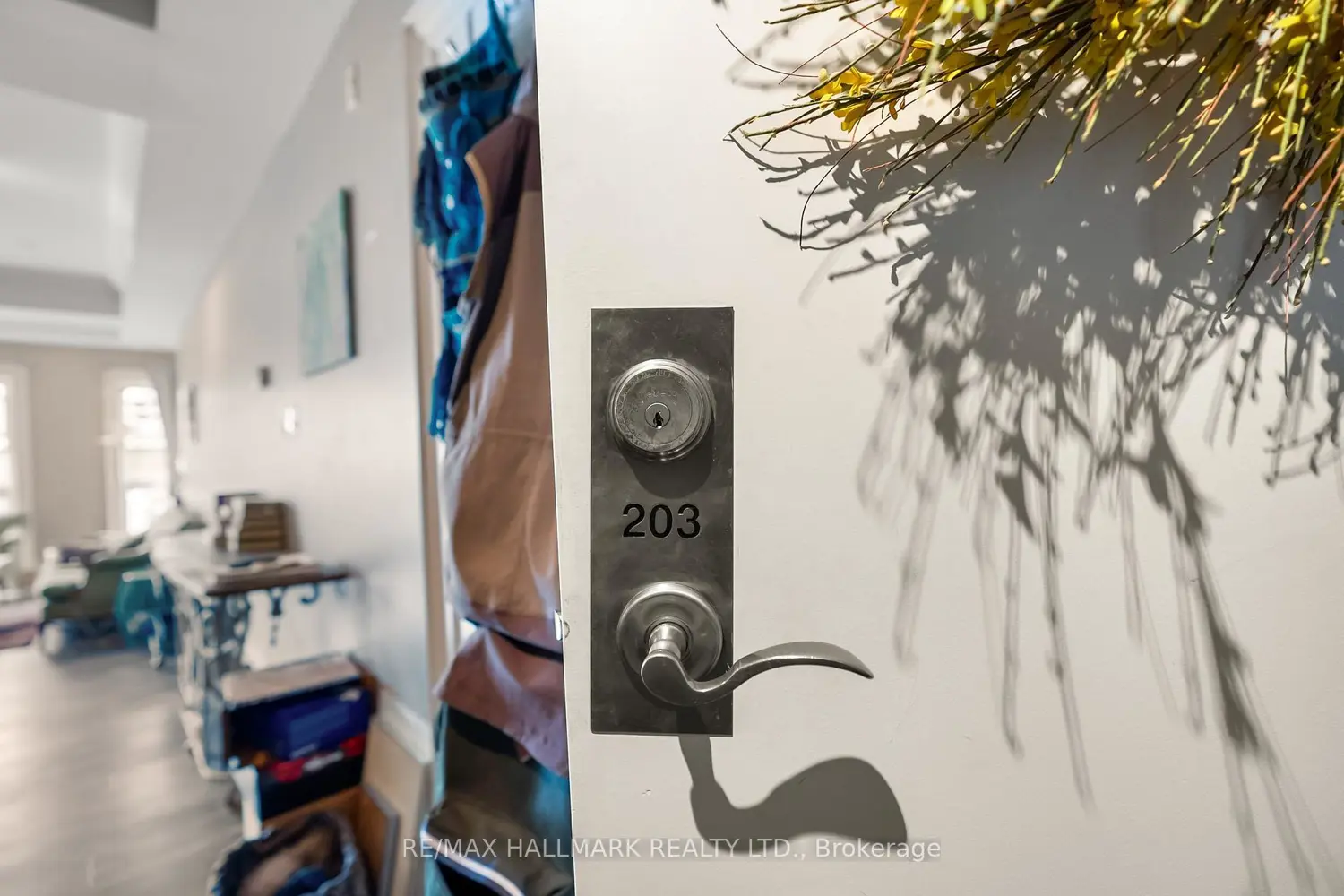 Additional image 4 of 2151 Danforth Avenue