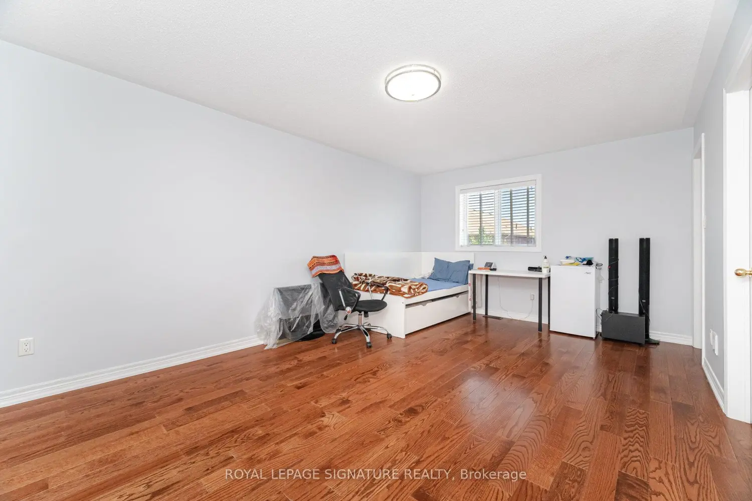 Additional image 12 of 443 Comiskey Crescent