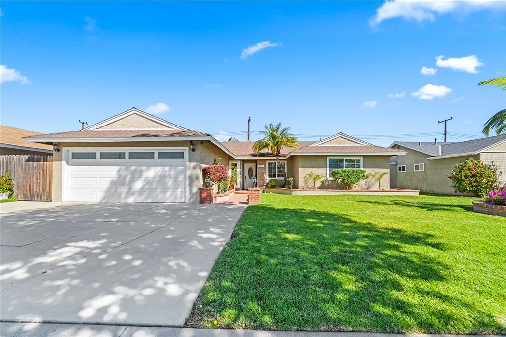 5631 Nevada Dr, Huntington Beach, CA 92647