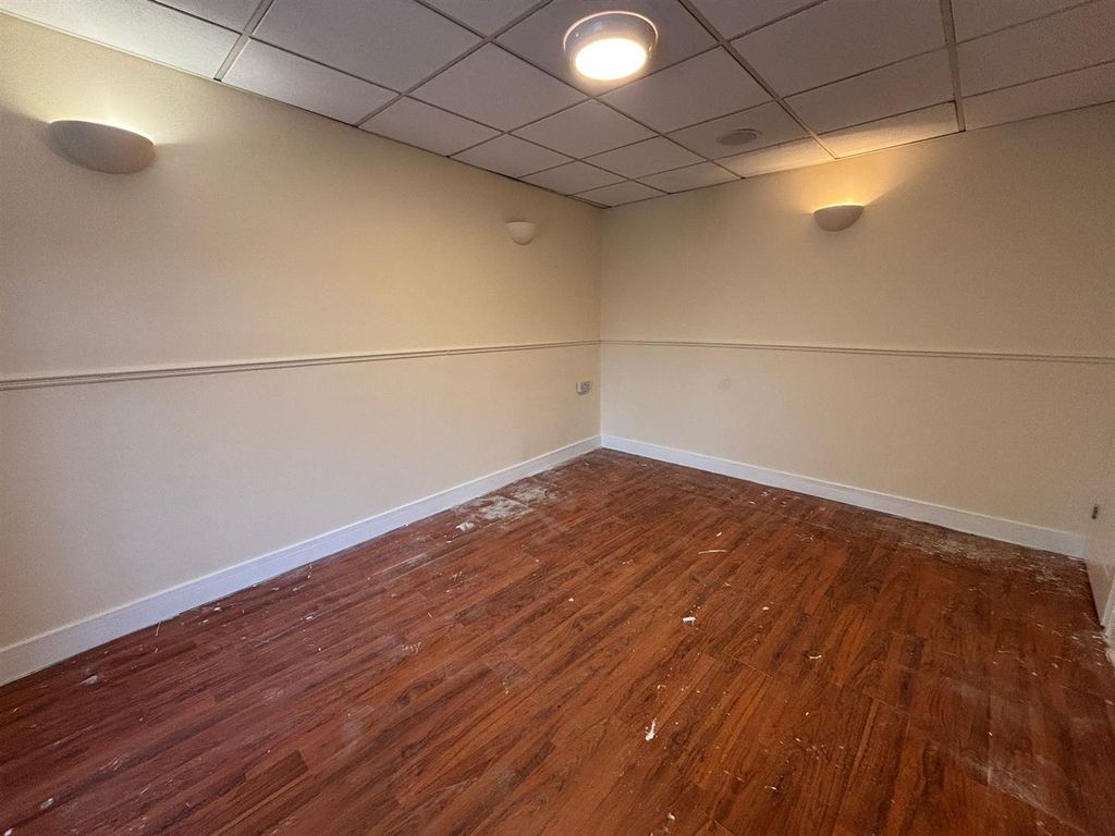 Additional image 32 of 3 bed property to rentHigh Street, Cefn Coed, Merthyr Tydfil CF48