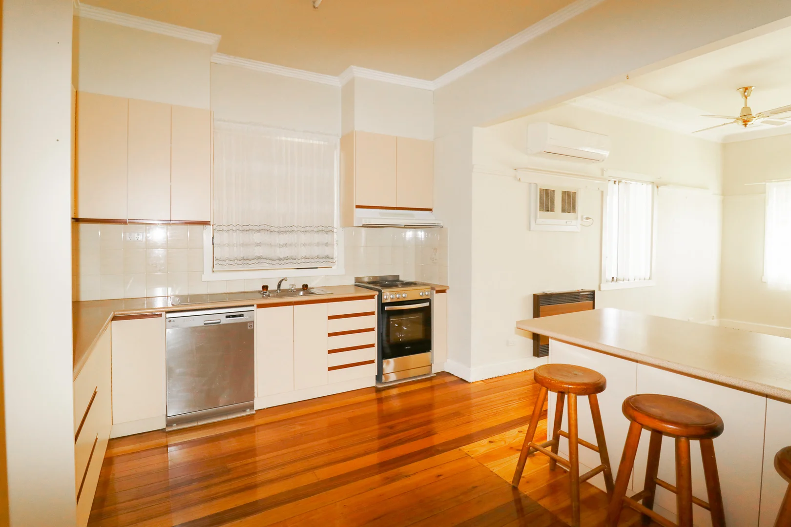 Additional image 6 of 24 Muir Avenue, Kerang VIC 3579