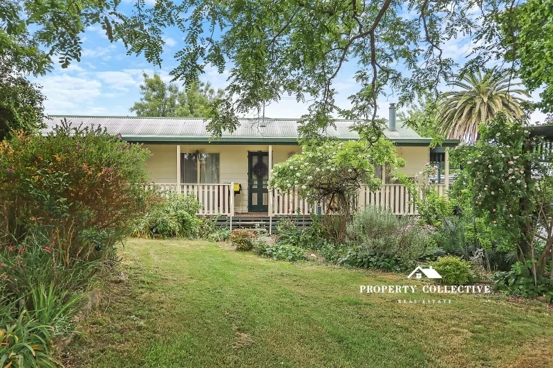 12 Mellish Street, Beechworth VIC 3747