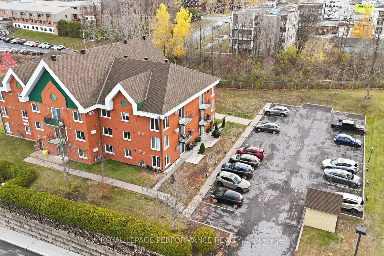 Additional image 19 of 1101 Clement Street 18