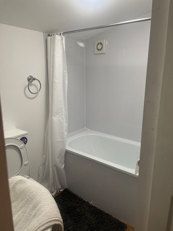 Additional image 8 of Studio Flat, Burdiehouse Rd, EH17, N1 7GU