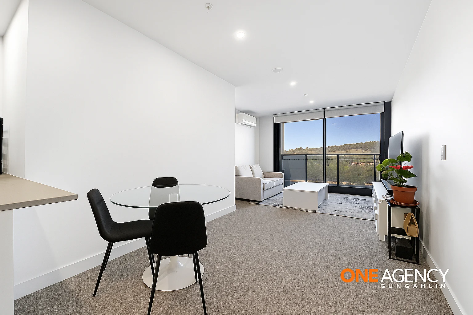 Additional image 4 of 904/220 Melrose Drive, Phillip ACT 2606