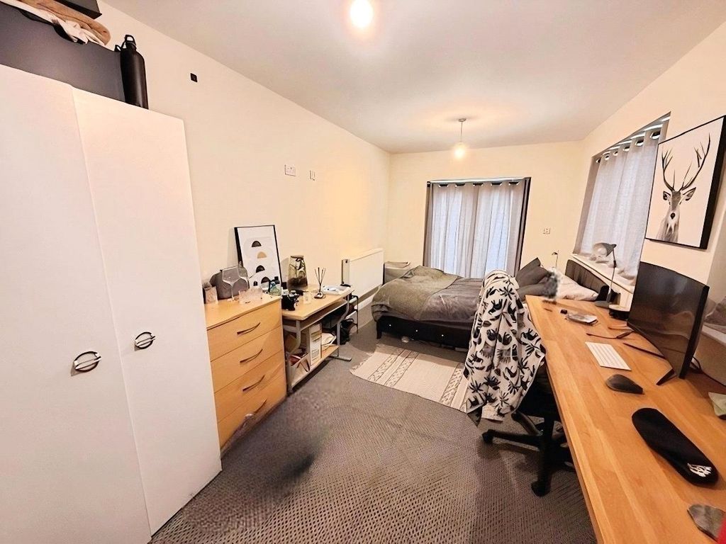 Additional image 6 of 5 bed semi-detached house to rentBeacon Road, Loughborough, Leicestershire LE11