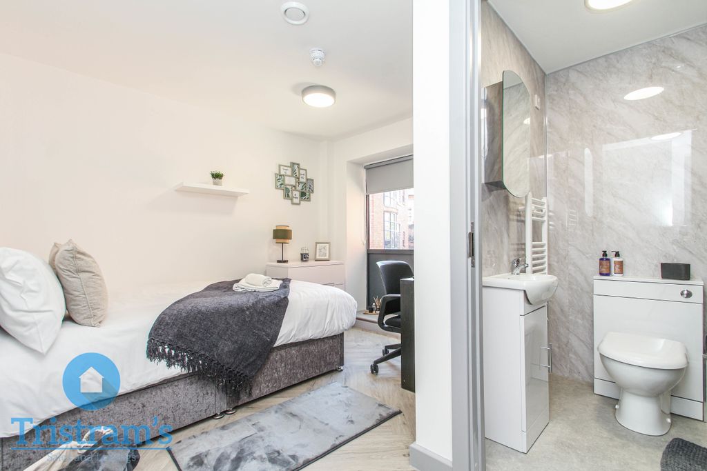 Additional image 17 of 6 bed shared accommodation to rent6Bed 6Bath Talbot Street, City Centre NG1
