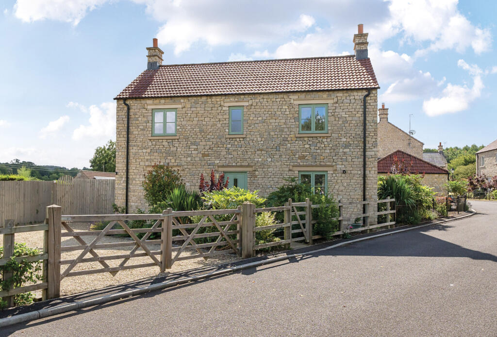 Manor Close, Kilmersdon, Radstock, Somerset, BA3