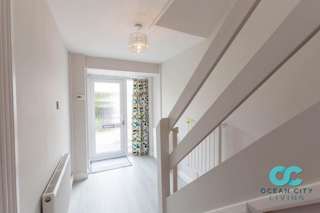 Additional image 12 of 3 bed semi-detached house to rentHigher Park Close, Plymouth PL7